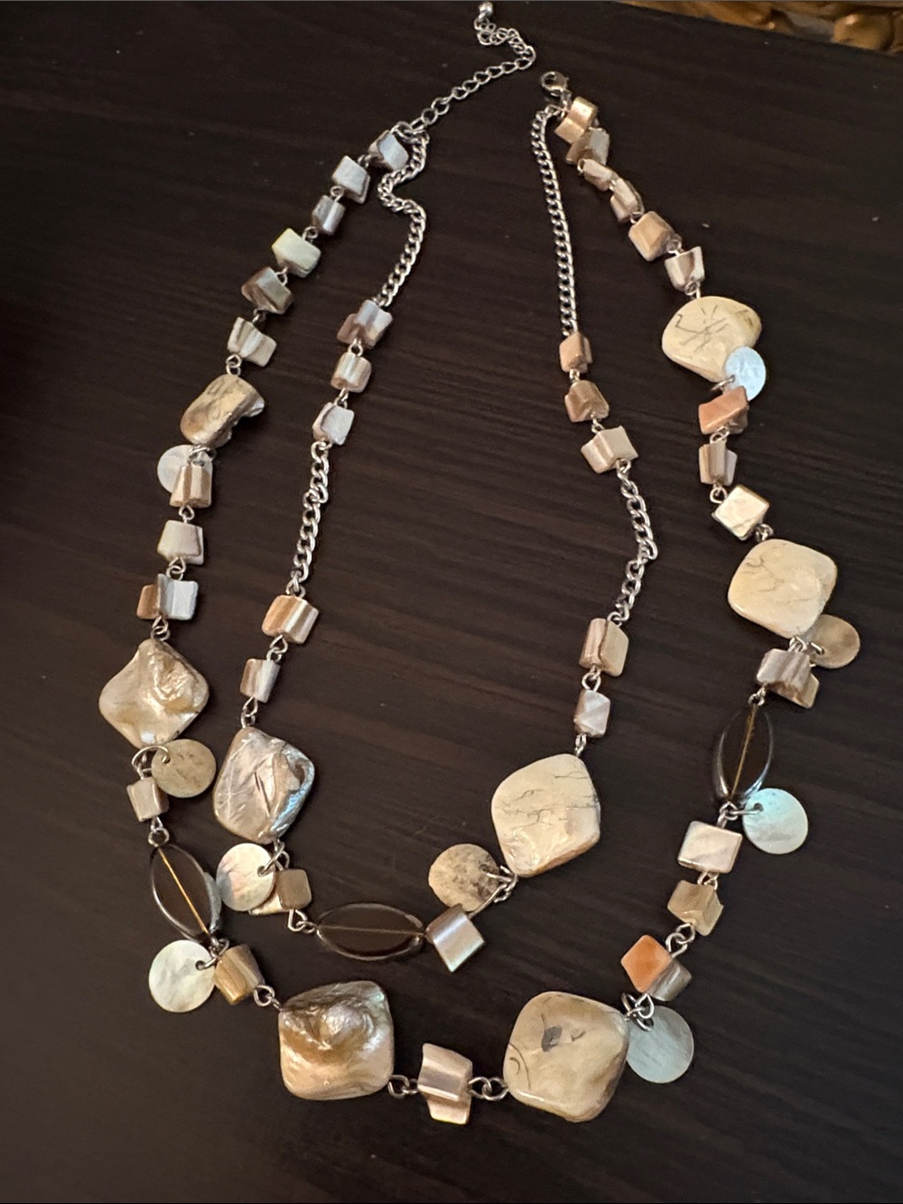 226)Vintage abalone and glass double strand necklace